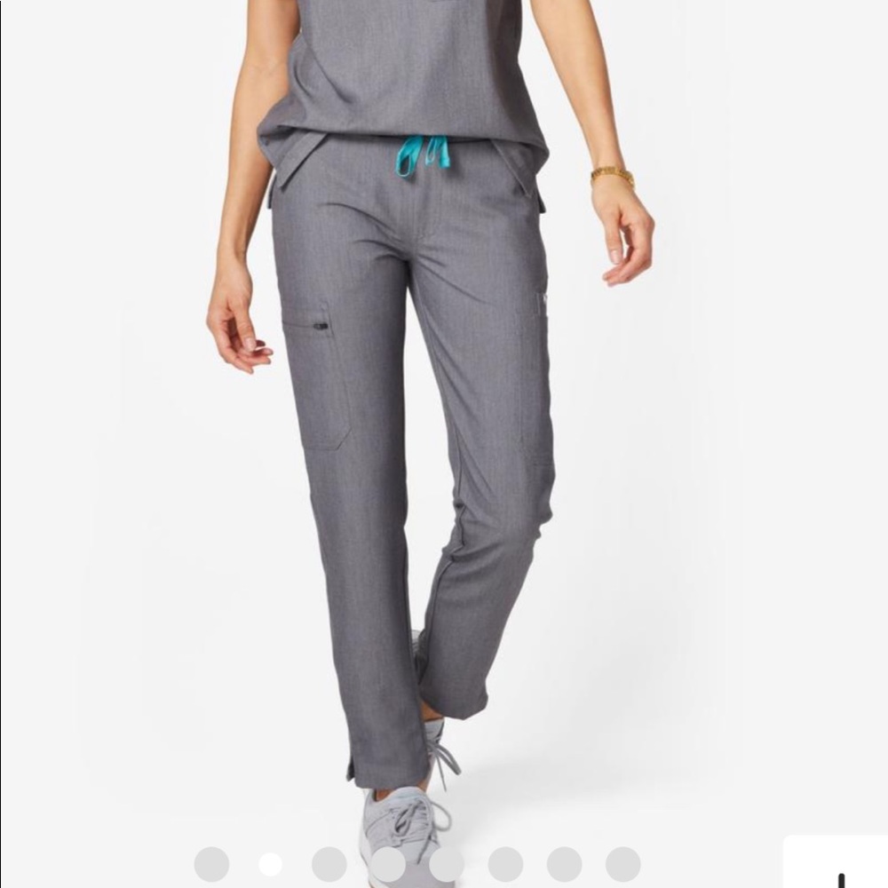 Figs scrubs